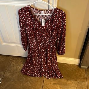 Old Navy NWT burgundy and pink cheetah print
